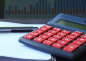 鹿児島の介護スクールには返金保証制度があるか？